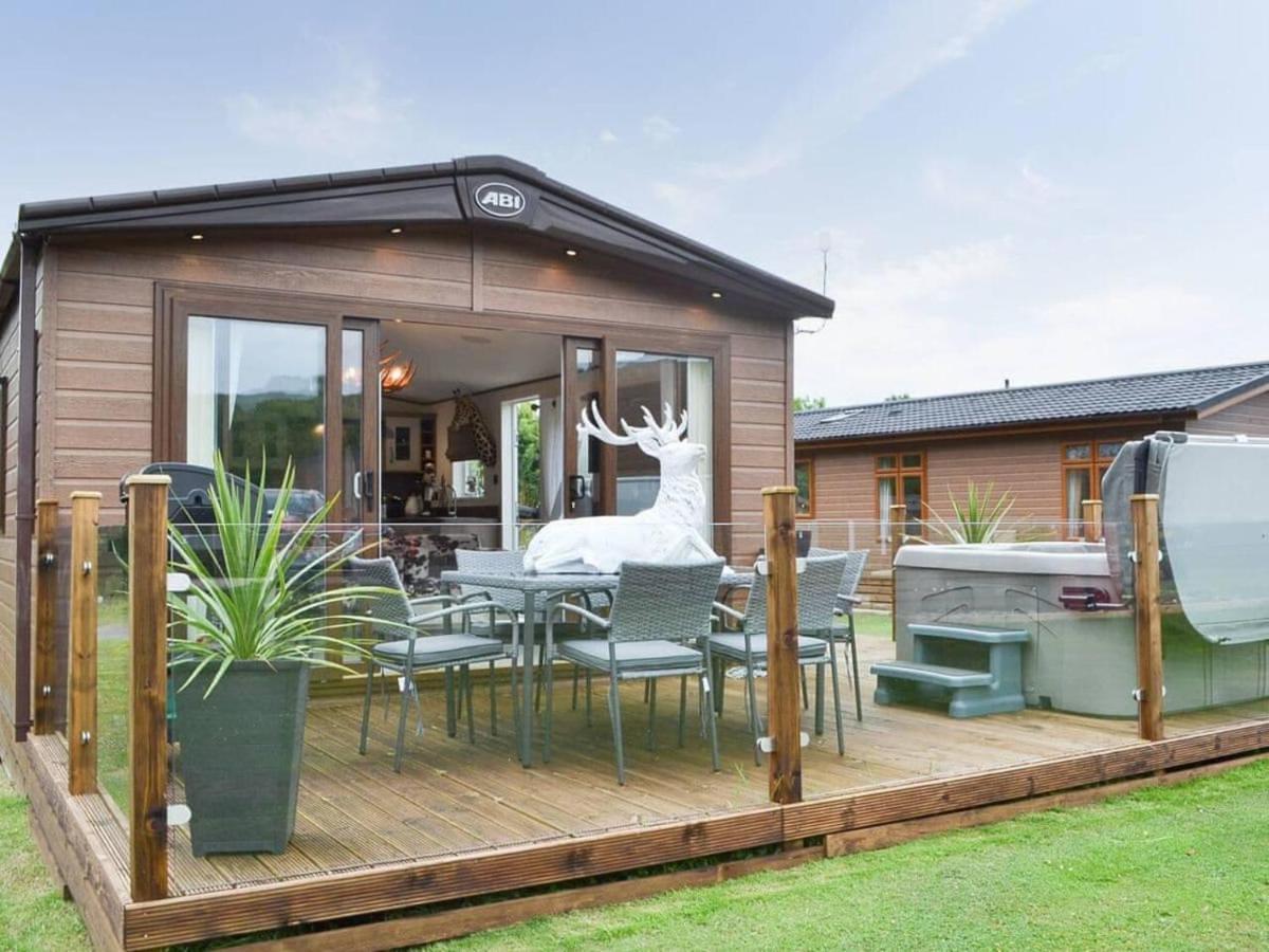 Luxury Boutique Style Lodge With Hot Tub Bridlington Eksteriør billede