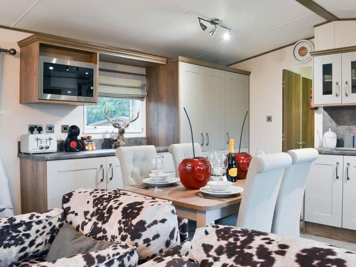 Luxury Boutique Style Lodge With Hot Tub Bridlington Eksteriør billede
