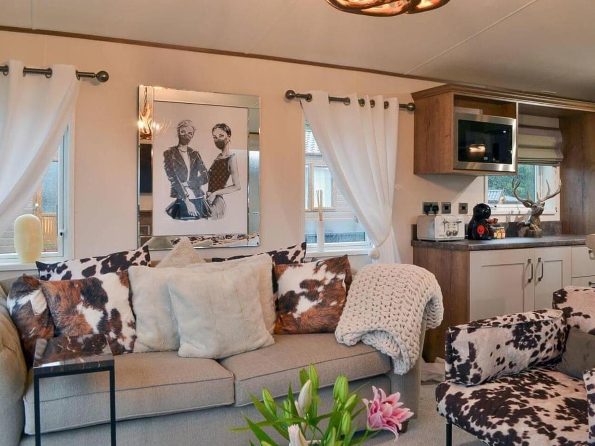 Luxury Boutique Style Lodge With Hot Tub Bridlington Eksteriør billede