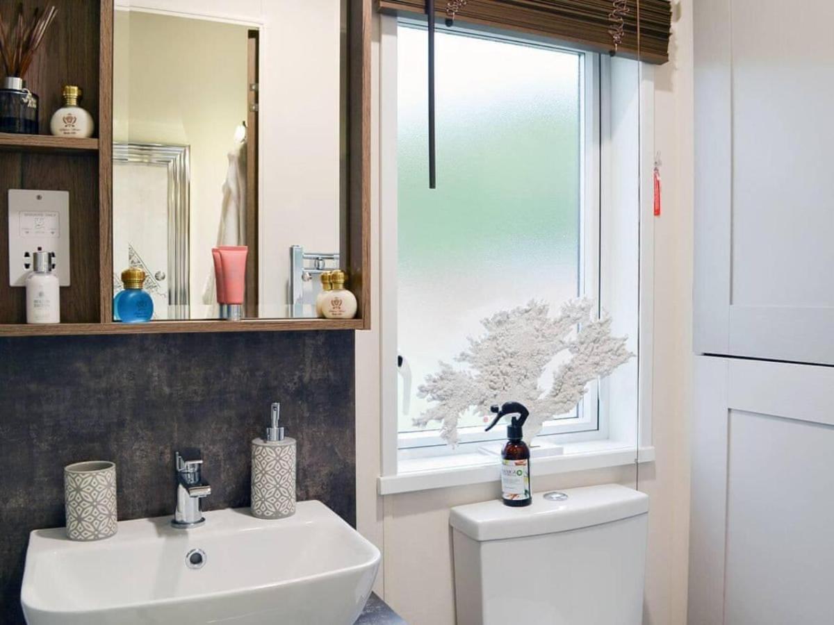 Luxury Boutique Style Lodge With Hot Tub Bridlington Eksteriør billede